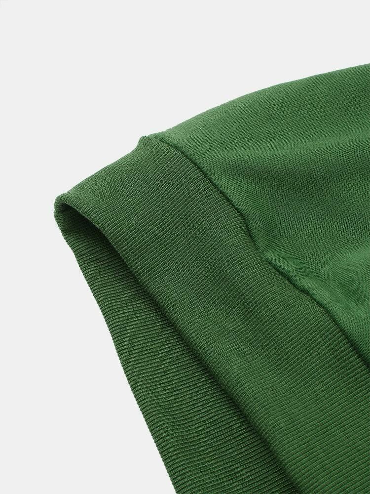 Hettegensere Med Snor I Bomullslandskapsdesign