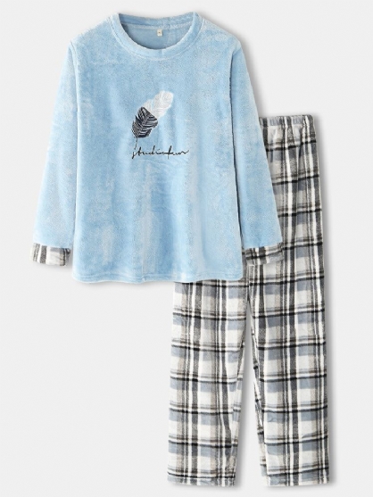 Mens Feather Script Broderi Flanell Varm Pullover Pyjamas Sett Med Rutete Bukser