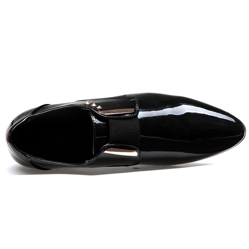 Menn Patent Leather Glossy Pointed Toe Slip-on Dress Shoes